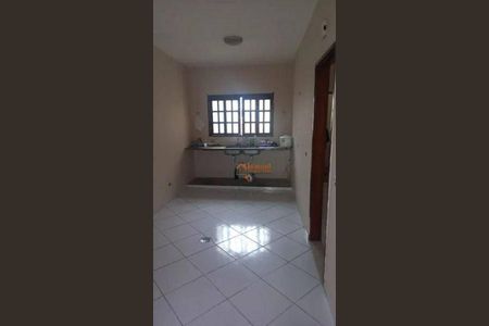 7_photo/94cef4cceb.2fed7e95ddef69d8-ATLAS-66ce56cd-3fc4-4446-8093-5002fcc3a379.jpg de casa à venda com 3 quartos, 200m² em Parque Flamengo, Guarulhos