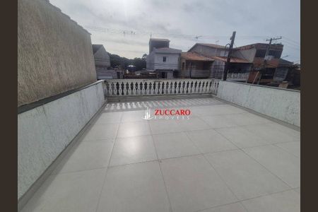 10_photo/94cef4ccfb.2c9577e84ad36a88-ATLAS-3063e085-5dcb-4b68-acdc-1136dcd9502f.jpg de casa à venda com 4 quartos, 188m² em Parque Continental I, Guarulhos