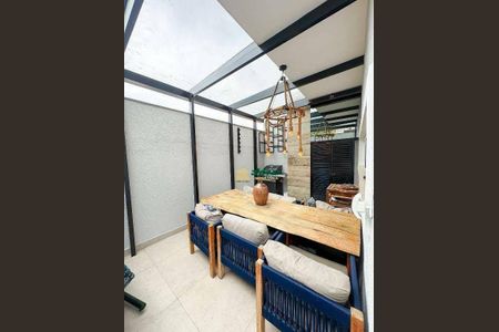 6_photo/94cef4ccfb.6171c96de1d35c36-ATLAS-1c364358-a55a-4cff-868c-d8d03f8c3b3b.jpg de casa à venda com 3 quartos, 227m² em Parque Continental I, Guarulhos