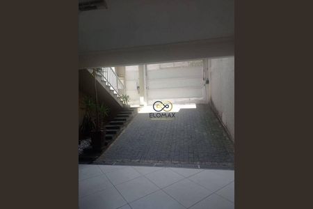 5_photo/94cef4ccfb.bb2cfda027800a9a-ATLAS-2d4f2721-96df-4492-947c-1abfac57acd6.jpg de casa à venda com 3 quartos, 214m² em Jardim Adriana, Guarulhos