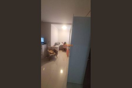 2_photo/94cef4cd1b.ceff8192393c33de-ATLAS-b0a02533-8d03-44fd-8f48-a4b2a6395fd4.jpg de casa à venda com 4 quartos, 200m² em Jardim Adriana, Guarulhos