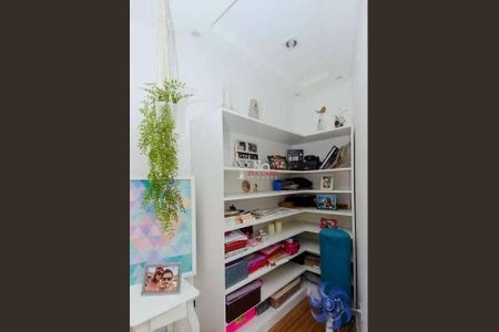 4_photo/94cef4cd61.5e2511c6536d59b0-ATLAS-0b1f3eab-e7d1-48a4-82f7-3cb53195f856.jpg de casa à venda com 3 quartos, 280m² em Parque Continental, Guarulhos