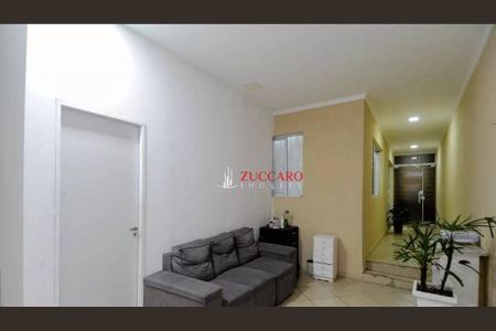 8_photo/94cef4cd61.5e2511c6536d59b0-ATLAS-2cb42635-6945-42d1-86c1-2b1a470faa6d.jpg de casa à venda com 3 quartos, 280m² em Parque Continental, Guarulhos