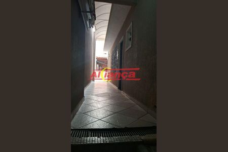 7_photo/94cef4cd7d.15604e16f11eddfa-ATLAS-8ed1512a-33d7-458b-b53c-ad4c656705de.jpg de casa à venda com 4 quartos, 125m² em Jardim Adriana, Guarulhos