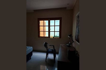 7_photo/94cef4cd9b.f7ef23318e3dd9b6-ATLAS-6d00e433-1a1f-43e2-960c-33d078ec2093.jpg de casa à venda com 3 quartos, 208m² em Jardim Adriana, Guarulhos