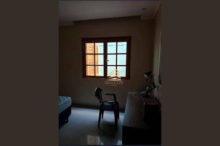 7_photo/94cef4cda5.7c2ae8445402a222-ATLAS-8b44a9a5-e285-4dc7-815d-049af76d0d39.jpg de casa à venda com 3 quartos, 207m² em Jardim Adriana, Guarulhos