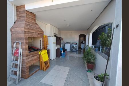 10_photo/94cef4cdbb.3e1b4b7d4b39a1bc-ATLAS-348b5efc-ae99-44b1-a9e8-220ed804fac8.jpg de casa à venda com 3 quartos, 180m² em Jardim Adriana, Guarulhos