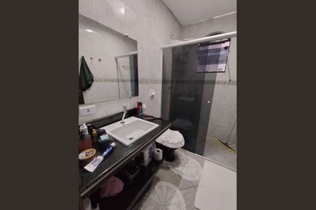 42_photo/94cef4cdbb.3e1b4b7d4b39a1bc-ATLAS-4d25e3d9-f341-45b5-a67c-dfb5900447d3.jpg de casa à venda com 3 quartos, 180m² em Jardim Adriana, Guarulhos