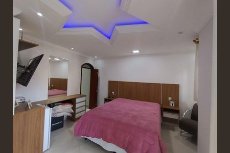 18_photo/94cef4cdbb.3e1b4b7d4b39a1bc-ATLAS-828c16bd-5629-44cc-8ecd-7f653f39fd78.jpg de casa à venda com 3 quartos, 180m² em Jardim Adriana, Guarulhos