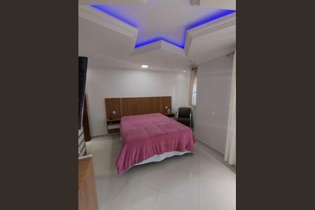 21_photo/94cef4cdbb.3e1b4b7d4b39a1bc-ATLAS-e32a10b5-dc3c-4330-bdfa-f357978a7d8b.jpg de casa à venda com 3 quartos, 180m² em Jardim Adriana, Guarulhos