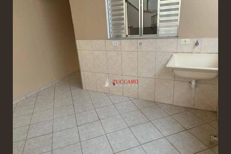 10_photo/94cef4cdf3.a4f2ab0392604d28-ATLAS-9a4392b3-28ea-45c2-98f5-75d10b4dcc3e.jpg de casa à venda com 4 quartos, 252m² em Jardim Adriana, Guarulhos