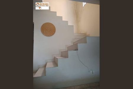 7_photo/94cef4ce0b.ceff8192393c33de-ATLAS-3fa0fa85-797b-4719-b3b9-6cc7aa55e345.jpg de casa à venda com 3 quartos, 168m² em Jardim Adriana, Guarulhos