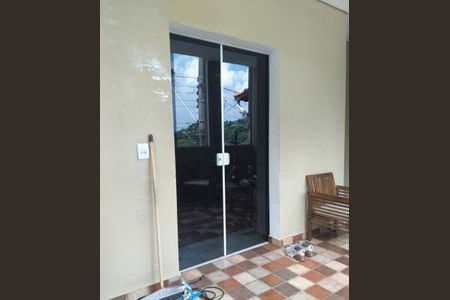 10_photo/94cef4ce1f.cbabcc149cb961d7-ATLAS-49a998d6-7174-43cd-a3a3-3c4dd7ea712d.jpg de casa à venda com 2 quartos, 500m² em Jardim Adriana, Guarulhos