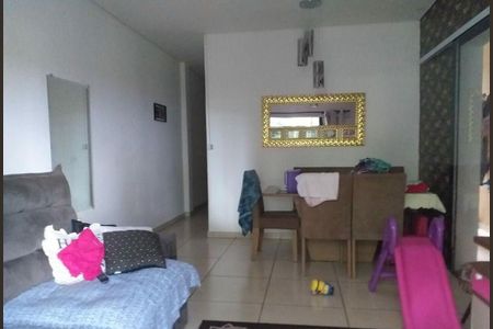 10_photo/94cef4ce1f.cbabcc149cb961d7-ATLAS-cd974332-87e7-45da-b0f9-24a72aba68da.jpg de casa à venda com 2 quartos, 500m² em Jardim Adriana, Guarulhos