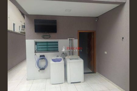 10_photo/94cef4ce89.1bb529b01f5e602e-ATLAS-381b60f2-747d-4e04-9d39-5e9ceb6c7919.jpg de casa à venda com 4 quartos, 287m² em Jardim Adriana, Guarulhos