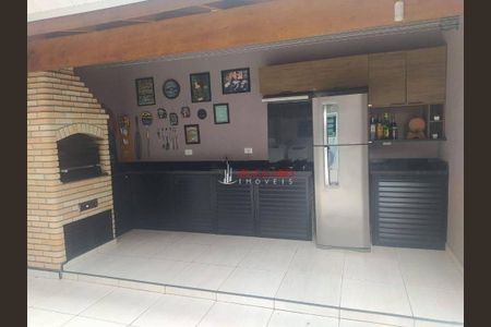 12_photo/94cef4ce89.1bb529b01f5e602e-ATLAS-4902a1e7-63cb-44cf-81e7-6e559b7a83e2.jpg de casa à venda com 4 quartos, 287m² em Jardim Adriana, Guarulhos