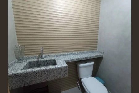 10_photo/94cef4ce89.cf0263a9feccb03d-ATLAS-9007e5c6-cee2-4bed-a9df-335453841fc0.jpg de casa à venda com 4 quartos, 430m² em Jardim Adriana, Guarulhos