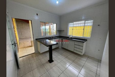 13_photo/94cef4ce93.e8818d4a5c5dde9d-ATLAS-6d19b314-24a2-4c8b-b4df-f98f820154eb.jpg de casa à venda com 3 quartos, 100m² em Jardim Adriana, Guarulhos