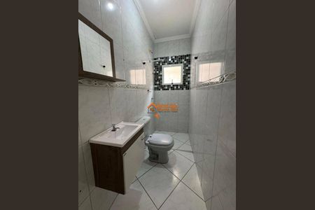 5_photo/94cef4cedd.a64aef6598c47c00-ATLAS-0678a8e7-6b04-4cca-80ef-ee782120ad6b.jpg de casa à venda com 4 quartos, 360m² em Jardim Adriana, Guarulhos