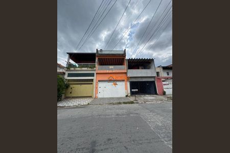 2_photo/94cef4cedd.a64aef6598c47c00-ATLAS-83c4aa86-600f-489c-b080-80f16795c2f1.jpg de casa à venda com 4 quartos, 360m² em Jardim Adriana, Guarulhos