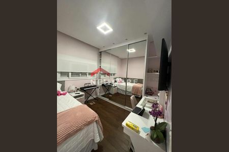 5_photo/94cef4d069.e8818d4a5c5dde9d-ATLAS-410f479f-bff2-4b7a-a6a8-b45c6a4d7d60.jpg de casa à venda com 3 quartos, 250m² em Jardim Adriana, Guarulhos