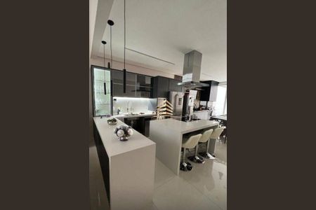 2_photo/94cef4d069.e8818d4a5c5dde9d-ATLAS-95aed0d8-ae7a-4941-af53-e6dfe4c21c8e.jpg de casa à venda com 3 quartos, 175m² em Jardim Adriana, Guarulhos