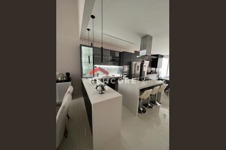 8_photo/94cef4d069.e8818d4a5c5dde9d-ATLAS-ea8df912-e214-4969-bca8-36feee86f509.jpg de casa à venda com 3 quartos, 250m² em Jardim Adriana, Guarulhos