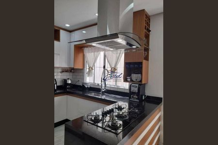 3_photo/94cef4d06f.dfdf3a77207432af-ATLAS-0eb5cf77-dc9e-4459-af9a-ce394c2c9243.jpg de casa à venda com 2 quartos, 135m² em Jardim Adriana, Guarulhos