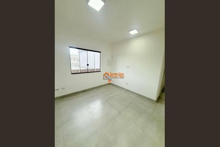 19_photo/94cef4d085.d1ae08f062ab4888-ATLAS-4058678e-daf6-4e67-8044-61f24394db31.jpg de casa para alugar com 2 quartos, 60m² em Jardim Adriana, Guarulhos