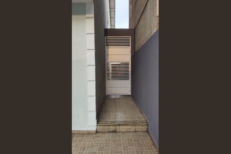 11_photo/94cef4d0a5.85bd9762b735a316-ATLAS-a9db0dda-1a1a-4d85-997d-c284f2025bba.jpg de casa à venda com 3 quartos, 135m² em Jardim Adriana, Guarulhos