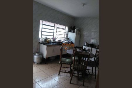 10_photo/94cef4d0a9.0435190f6de6ffa1-ATLAS-971eaec8-54a0-4231-be71-0479b1c1be72.jpg de casa à venda com 2 quartos, 125m² em Jardim Adriana, Guarulhos