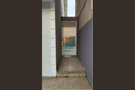 6_photo/94cef4d0ad.527d2e055a247cfd-ATLAS-4d9bcf2b-7fe5-4427-a958-313071943714.jpg de casa à venda com 3 quartos, 135m² em Jardim Adriana, Guarulhos