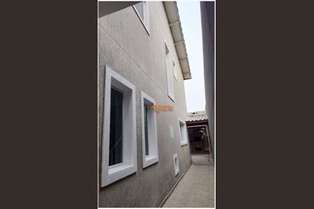 6_photo/94cef4d0ad.527d2e055a247cfd-ATLAS-7c5e9f0e-3034-437d-a395-bbf8b754bec4.jpg de casa à venda com 3 quartos, 135m² em Jardim Adriana, Guarulhos