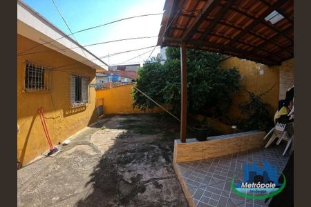 15_photo/94cef4d0bf.e3da74daae84817a-ATLAS-3c3f7410-2ebe-431d-aa0d-d473998b352b.jpg de casa à venda com 3 quartos, 160m² em Jardim Adriana, Guarulhos