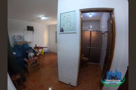19_photo/94cef4d0bf.e3da74daae84817a-ATLAS-5b362fbc-69ed-40e3-b681-04c4cd60cca3.jpg de casa à venda com 3 quartos, 160m² em Jardim Adriana, Guarulhos