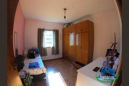 22_photo/94cef4d0bf.e3da74daae84817a-ATLAS-ce29122b-c328-46d5-be88-d24c6e7b0706.jpg de casa à venda com 3 quartos, 160m² em Jardim Adriana, Guarulhos