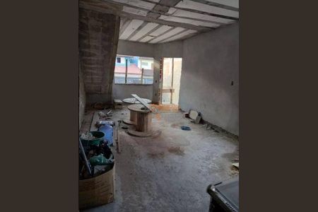 2_photo/94cef4d0e5.2d782e9ced6b4695-ATLAS-1ef4e500-342f-40a8-bfc9-2fabae9a1e80.jpg de casa à venda com 5 quartos, 306m² em Jardim Adriana, Guarulhos