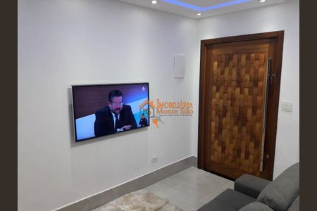 5_photo/94cef4d0fb.ceff8192393c33de-ATLAS-488ec69e-f3e9-4a6b-a076-a04f811d42cd.jpg de casa à venda com 3 quartos, 140m² em Jardim Adriana, Guarulhos