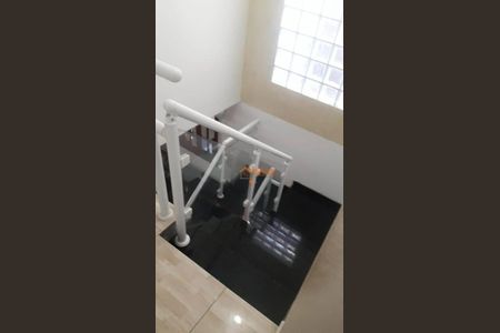 3_photo/94cef4d11d.b37fb779aadef412-ATLAS-098ac4e3-81ff-47ce-bb6d-1c0d657b5836.jpg de casa à venda com 3 quartos, 125m² em Jardim Adriana, Guarulhos