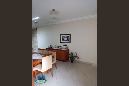 9_photo/94cef4d1ff.cdc422f0f5acc07d-ATLAS-72f2c72d-f9e9-4f5b-9b8e-9b0ff4d4882a.jpg de casa à venda com 4 quartos, 290m² em Jardim Adriana, Guarulhos