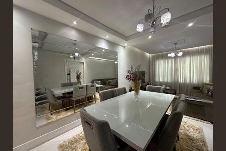 18_photo/94cef4d239.af347c9732486112-ATLAS-cda7c2fa-3f65-45c1-84db-e8d2e25da652.jpg de casa à venda com 3 quartos, 243m² em Jardim Adriana, Guarulhos