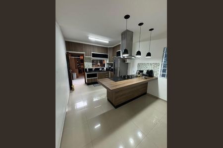 12_photo/94cef4d23f.621ee2e78907adfc-ATLAS-77fcd39c-cd24-4522-9e02-eb757cf69c10.jpg de casa à venda com 3 quartos, 140m² em Jardim Adriana, Guarulhos