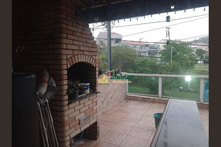 9_photo/94cef4d281.2b736b8026be143b-ATLAS-420159f1-7ff2-4f93-8ae3-24c16c0223e7.jpg de casa à venda com 3 quartos, 180m² em Jardim Adriana, Guarulhos