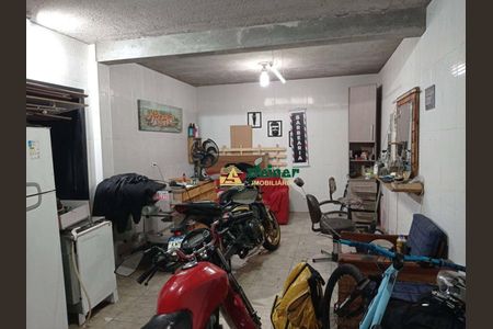 23_photo/94cef4d281.2b736b8026be143b-ATLAS-b9ef4f14-1dc0-44d3-acd9-0b8c34e66f54.jpg de casa à venda com 3 quartos, 180m² em Jardim Adriana, Guarulhos