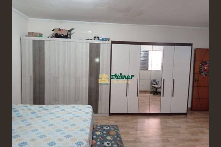 5_photo/94cef4d281.2b736b8026be143b-ATLAS-f094cea9-7292-4d2c-b1e8-b9492d0c2fda.jpg de casa à venda com 3 quartos, 180m² em Jardim Adriana, Guarulhos