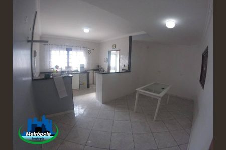 39_photo/94cef4d287.3c20d05746a6d1b7-ATLAS-ddd36152-7ca7-47a7-9ae2-037e11f73a55.jpg de casa à venda com 5 quartos, 110m² em Morros, Guarulhos