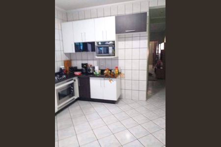 6_photo/94cef4d293.ceff8192393c33de-ATLAS-0a707615-021b-4e2a-a429-8a6554a2c0e4.jpg de casa à venda com 2 quartos, 125m² em Parque Flamengo, Guarulhos