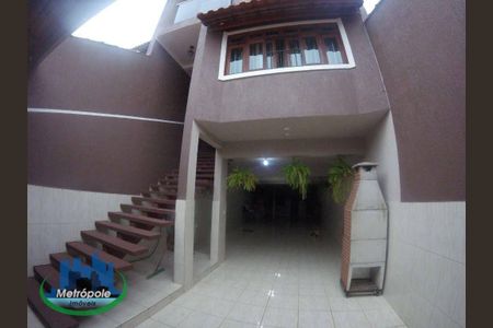 10_photo/94cef4d299.5564e16b2c01dcfa-ATLAS-db3b2646-1b94-41af-9a5b-68638f5b875e.jpg de casa à venda com 3 quartos, 195m² em Morros, Guarulhos