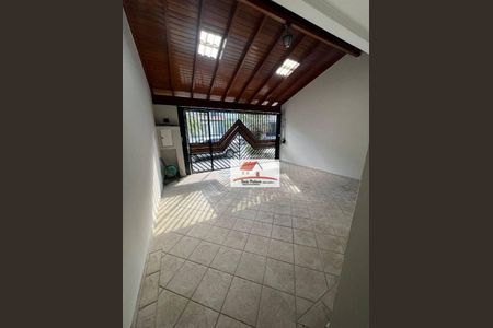 5_photo/94cef4d2df.9845a183adc4e21d-ATLAS-448e645f-fe5b-4deb-a1ea-bf18d00c56d3.jpg de casa à venda com 3 quartos, 250m² em Parque Flamengo, Guarulhos