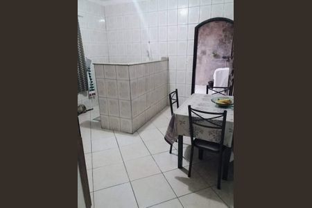 2_photo/94cef4d2e1.49e5f4e107e90c19-ATLAS-0e5f8ed0-97b9-4533-86e6-87983c48e68e.jpg de casa à venda com 4 quartos, 250m² em Parque Flamengo, Guarulhos